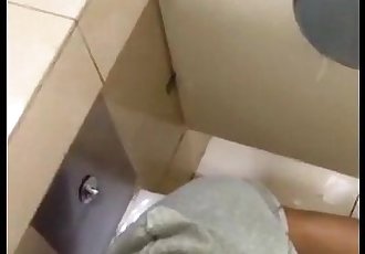 Chinese Boy Sucking Cock In Toilet And Selfie