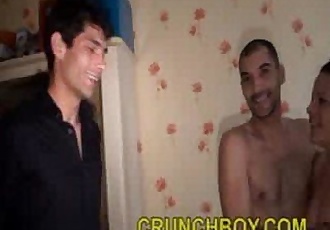 Matt surfer acteur porno gay crunchboy tbm grosse cola se chope la onu hétéro vierta