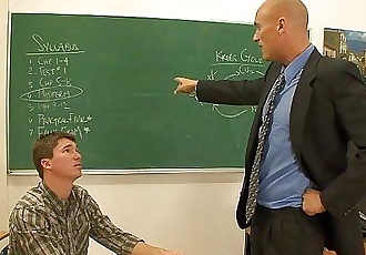 Hot gays fucking in classroomHD