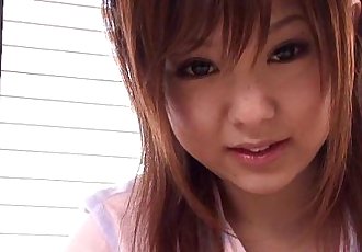 Les jeunes japonais cutie obtient un indésirables visage 8 min hd