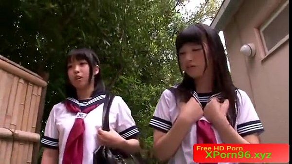маленькая японский школьницы любовь трехходовый