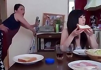 I fuck my stepmom and 6 stepdaughters 13 min 720p
