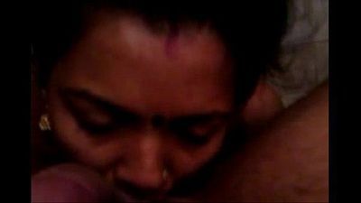 indiana mulher chupando ela mans galo no Quarto 48 sec