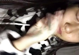 Bonito Ásia teen Dedilhado para Namorado no webcam, linda Japonesa con camara 5 min