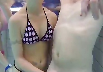 подросток Секс в бассейн под воды Кэм