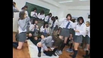 Japanisch Schulmädchen groupsex 1 5 min