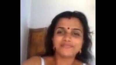 Indische hot Mallu Tantchen Nackt Selfie und Fingersatz für Freund wowmoyback 2 min