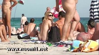 naomi1 handjob ein junge Kerl auf ein öffentliche Strand 1 min 5 sec