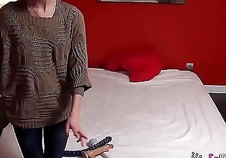 Ainara shows us with dildos how to really please a woman 10 min HD
