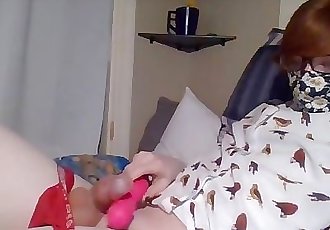 Twink Cums from Vibrating Toy and Nipple Rubbing