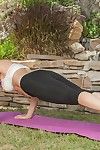 Mature slut Melissa Rose is doing some hot exercises outdoor