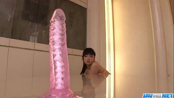 Indrukwekkend speelgoed porno met Harige Aziatische milf Satomi ichihara