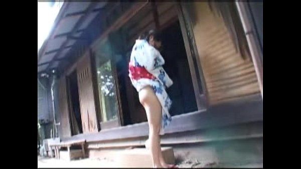 Kimono Girl Gets Serve Spanking Punishment