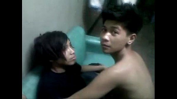 pinoy teen emo kiss (sexy, i promise)