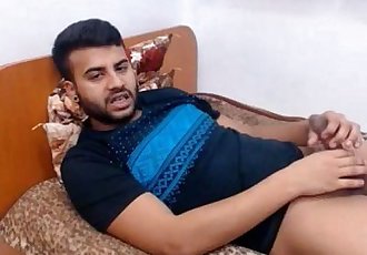 Cute delhi guy masturbating