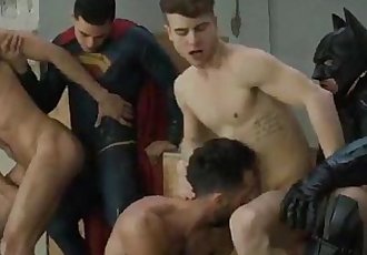トレーラー い filme バットマン vs スーパーマン ゲイ XXX パロディ