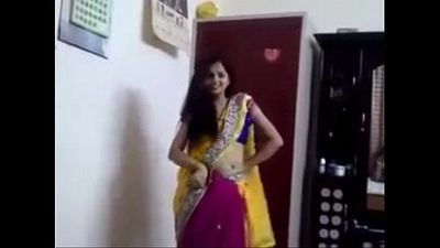 الساخنة bhabhi الفيروسية فيديو 2017 تحميل كامل فيديو : http://ouo.io/yidgua 1 مين 2 ثانية
