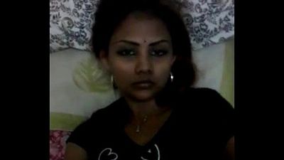 Tamil girl fingering pussy - 20 sec