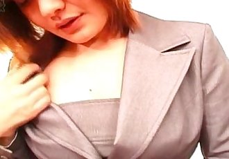 sexy office lady Anna Yumisaki masturbieren 5 min